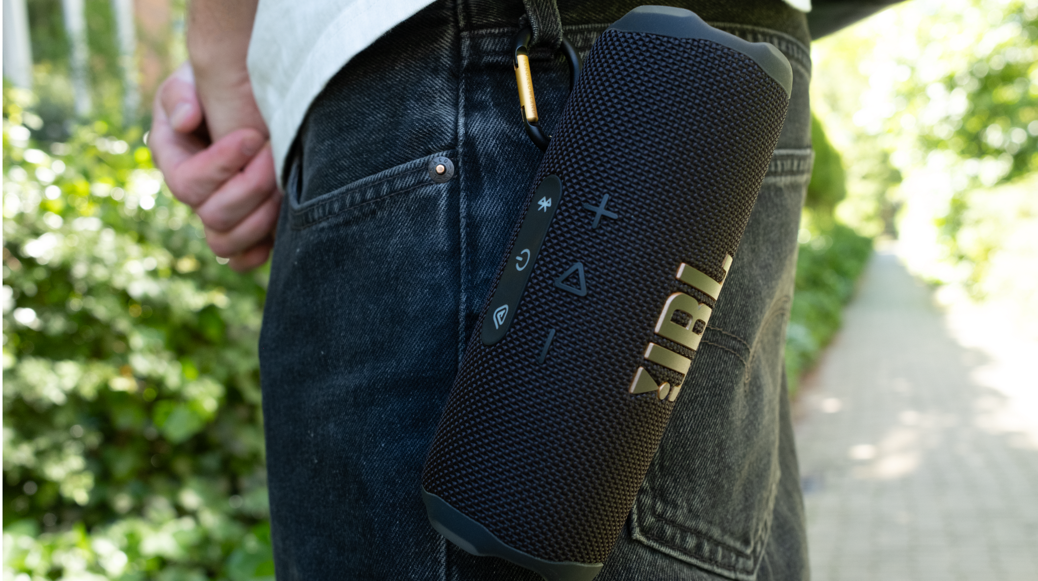 $display.stripTags($content.custom.BlogStack1Title)