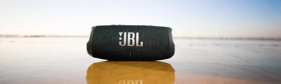 ¿Cómo saber si un altavoz JBL es original?