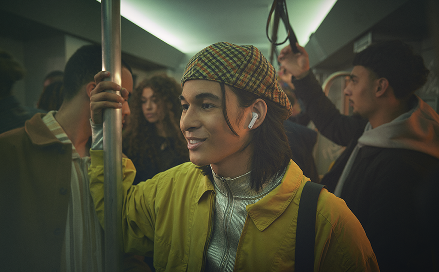 Llamadas perfectas y una experiencia personalizada con 6 micr&oacute;fonos