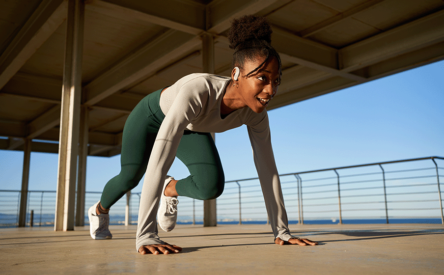 Hasta un total de 50 horas de reproducción con carga rápida